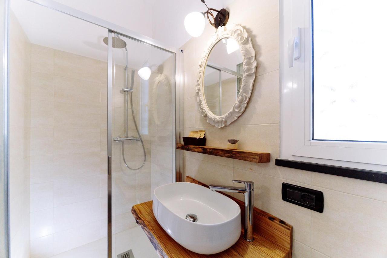 Come Nelle Favole The Classic B&B Toirano Exteriör bild