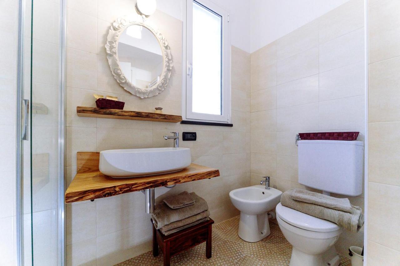 Come Nelle Favole The Classic B&B Toirano Exteriör bild