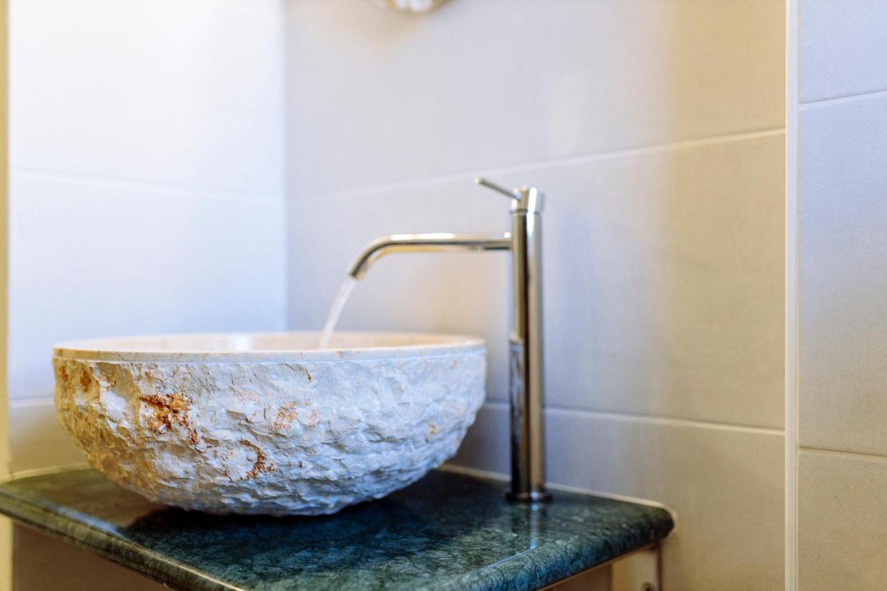 Come Nelle Favole The Classic B&B Toirano Exteriör bild