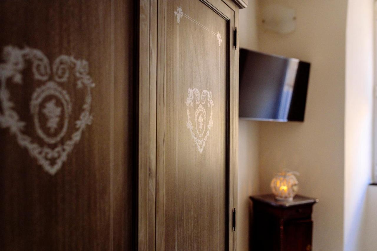 Come Nelle Favole The Classic B&B Toirano Exteriör bild