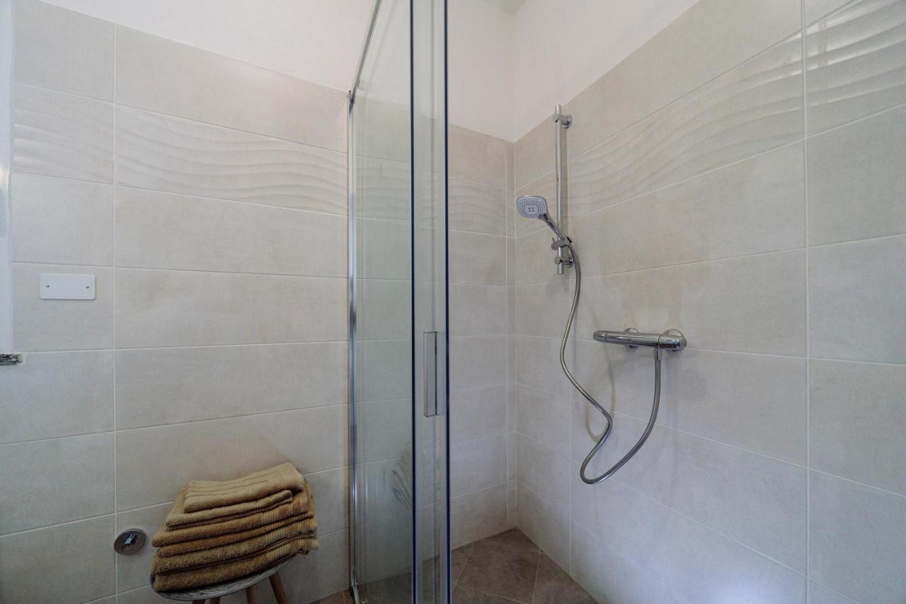 Come Nelle Favole The Classic B&B Toirano Exteriör bild