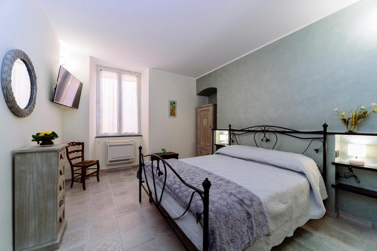 Come Nelle Favole The Classic B&B Toirano Exteriör bild